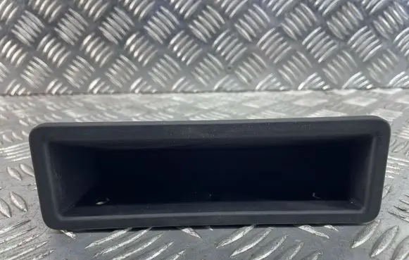 Jaguar XE Glove box central console GX73044C82A