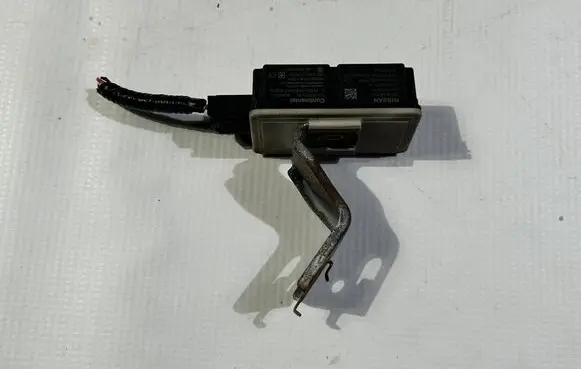 Nissan Titan Keyless (KESSY) go control unit/module 28595ez70a