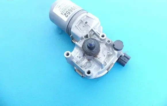 Opel Meriva B Wiper motor 0390243009 IMPRK939652