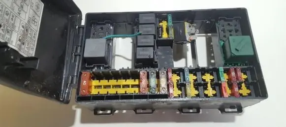 Ford Focus Fuse box set 98ag14a076ae 98ag-14a076-ae
