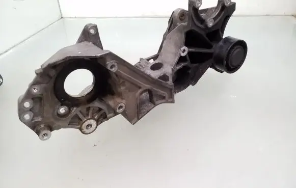 Audi A4 S4 B8 8K Generator/alternator bracket 03L903139H