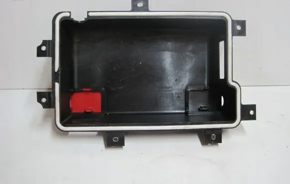 Peugeot Partner III Battery box tray 670158146