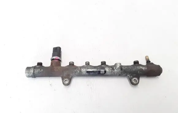 Renault Laguna II Fuel main line pipe 8200330912