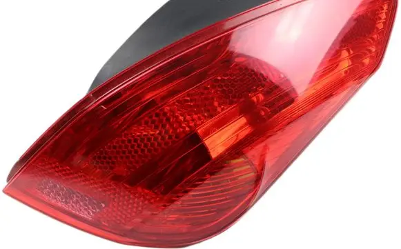 Peugeot 308 Rear/tail lights 9680425680