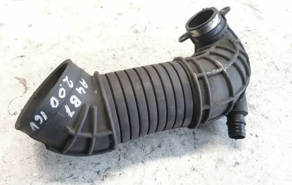 Audi A4 S4 B7 8E 8H Intercooler hose/pipe 8E0129615j