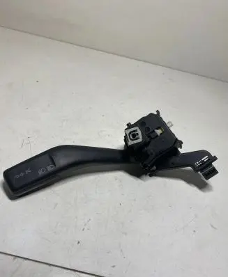 Volkswagen Golf V Indicator stalk 1K0953513 01103500 10350043505046