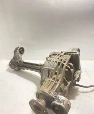 Nissan Navara D40 Front differential 