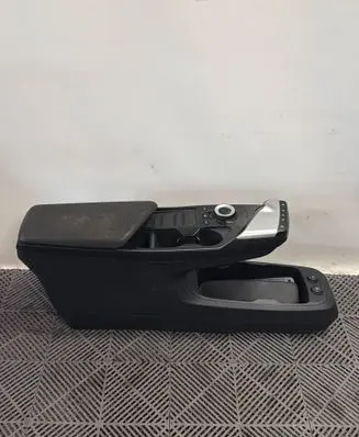 KIA EV6 Armrest 