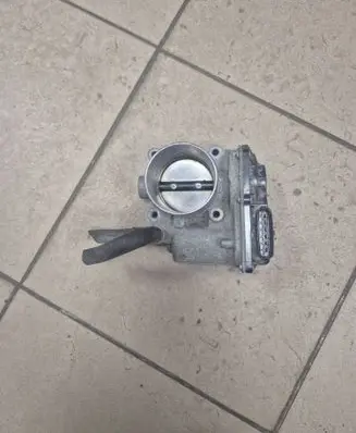 Toyota Auris E180 Throttle valve 2203037060