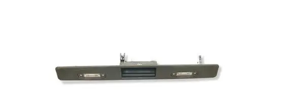 Volvo XC90 Trunk door license plate light bar 30699743 31253018