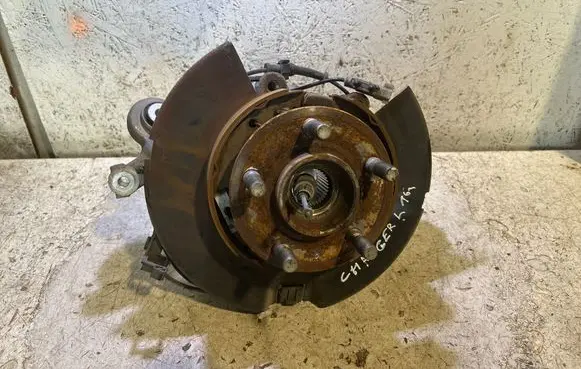 Dodge Charger Rear wheel hub