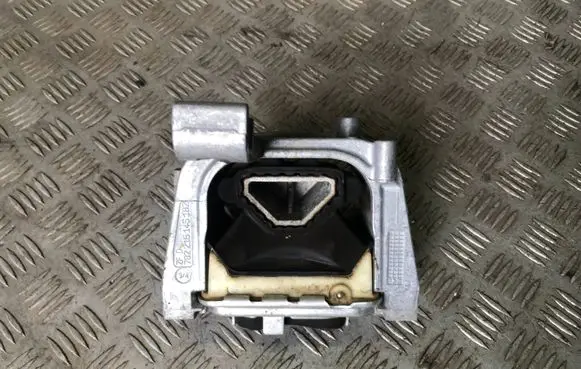 Seat Ibiza V (KJ) Engine mounting bracket 2Q0199262AR