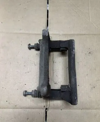 Volkswagen Phaeton Brake caliper pad carrier rear 