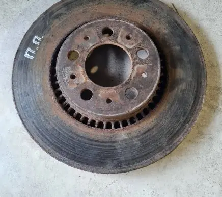 Volvo XC70 Front brake disc