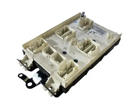 Jeep Grand Cherokee Central body control module 68313031AC P68313031AC