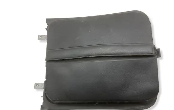 Audi A8 S8 D2 4D Ski bag 443885633A