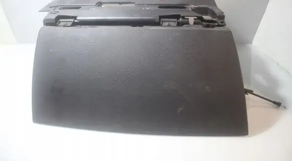 BMW 7 E65 E66 Glove box