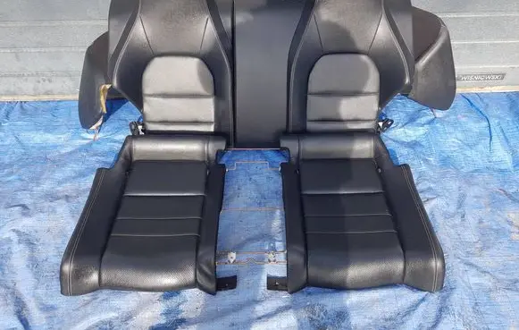 Mercedes-Benz E C207 W207 Second row seats KANPOAW207