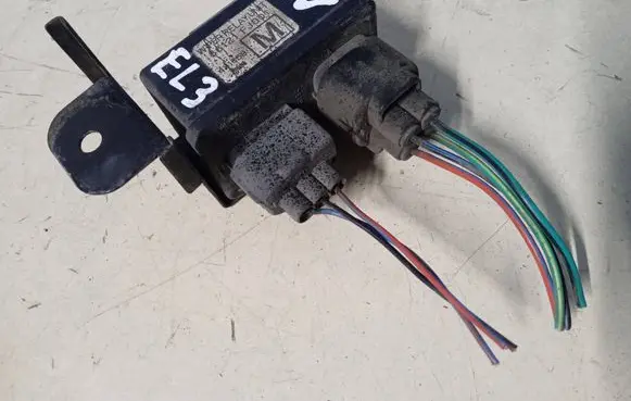 Subaru XV Window wiper relay 86121FJ001