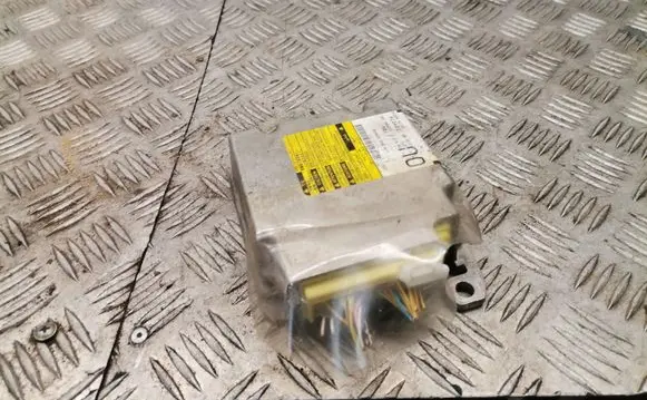 Toyota Yaris Airbag control unit/module 891700d210