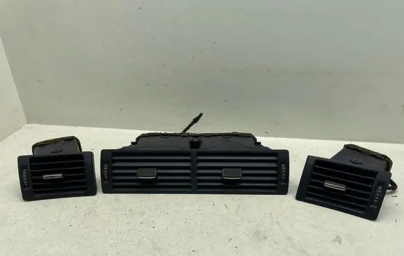 Audi A4 S4 B6 8E 8H Dashboard side air vent grill/cover trim 8E0820902F 8E0820901F 8E0820951H