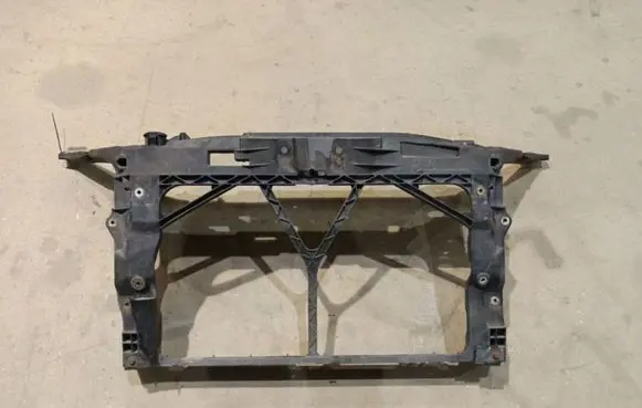 Mazda 3 I Radiator support slam panel 