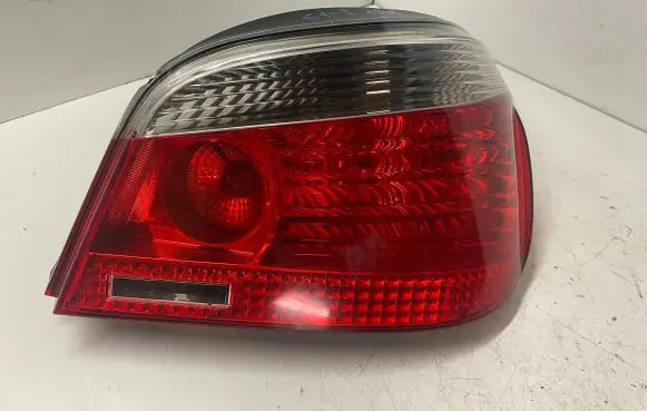 BMW 5 E60 E61 Rear/tail lights 6923306