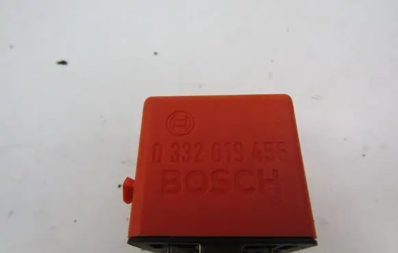 BMW 3 E46 Other relay 0332019456