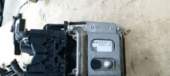 Volkswagen Up Engine control unit/module 04C906020D
