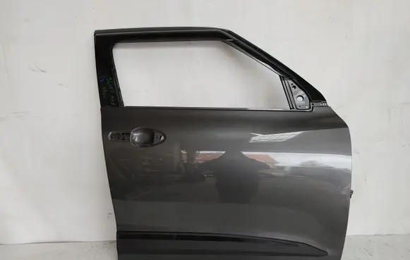 Suzuki Swift III Front door