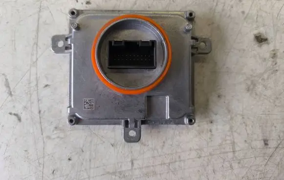 Audi A6 S6 C7 4G Headlight ballast module Xenon 4G0907397R 10100900003