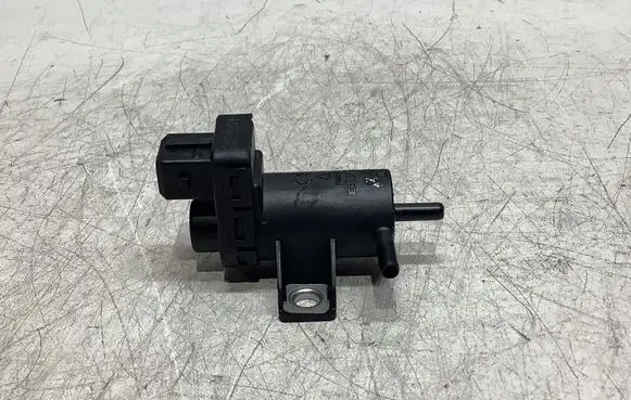 Nissan Qashqai Vacuum valve 8200762162