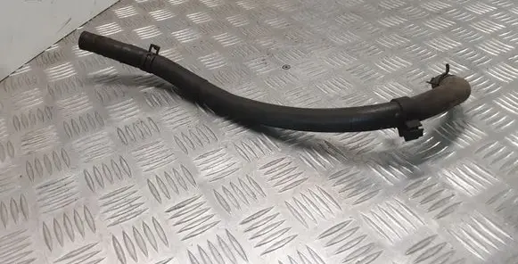 Volkswagen Touareg I Engine coolant pipe/hose