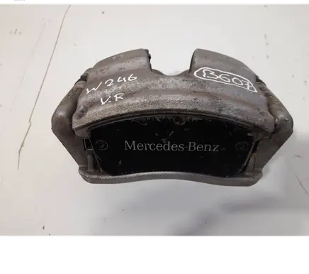 Mercedes-Benz GLA H247 Front brake caliper L72377AD