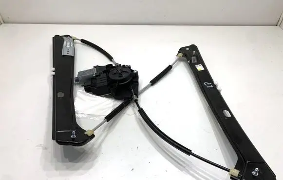 Skoda Kamiq Front door window regulator with motor 2Q1959405C