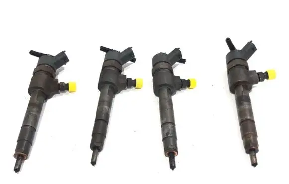 Fuel injectors set