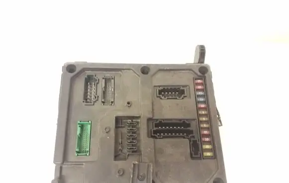 Ford Galaxy Fuse module S110730100F