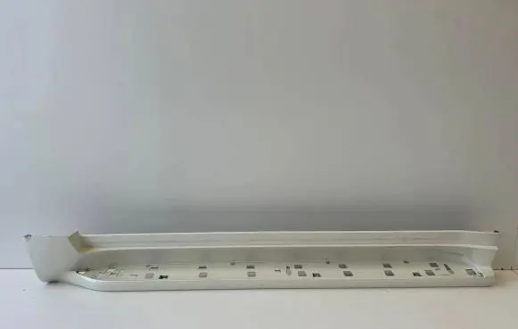 Toyota Land Cruiser J300 Sill 5177460280