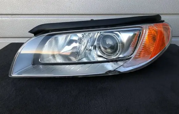Volvo S80 Headlights/headlamps set 31383540