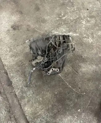 Manual 6 speed gearbox