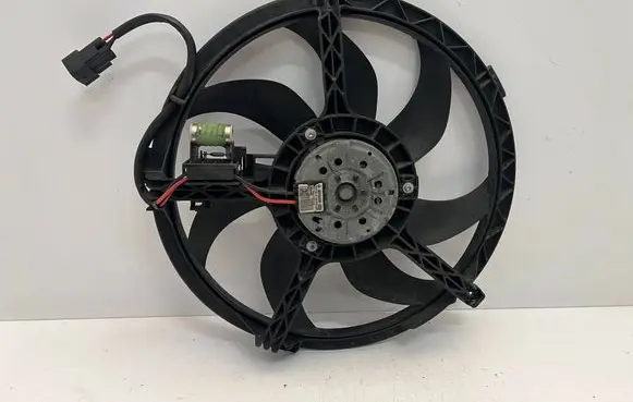 Mini One - Cooper Coupe R56 Electric radiator cooling fan 2752632 H3319005 16396100AE