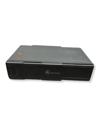 Mercedes-Benz S W220 CD/DVD changer A2208274642 020433 MC3330