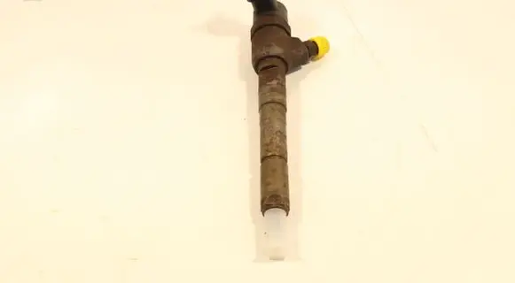 Suzuki Swift I Fuel injector 0445110083