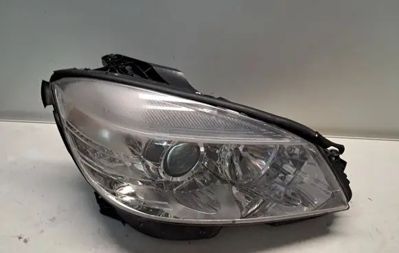 Mercedes-Benz C AMG W204 Headlight/headlamp A2048208661