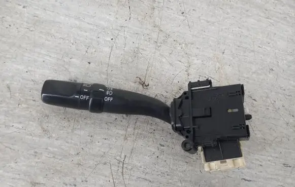 Toyota Avensis T250 Indicator stalk 8414005110173650