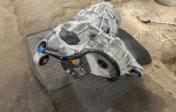 Tesla Model Y Electric car motor 1663000DEA GFB243530000AK
