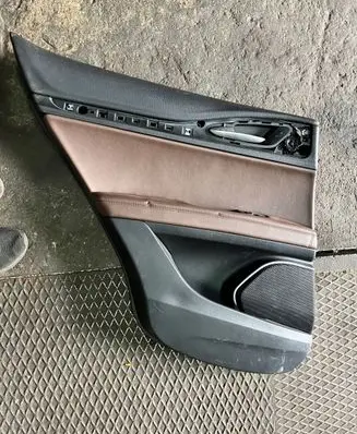 Alfa Romeo Stelvio Rear door card panel trim braknumeruczci