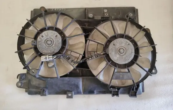 Lexus IS 220D-250-350 Radiator cooling fan shroud 27501620