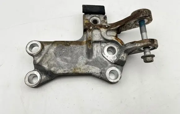 Ford Edge II Gearbox mounting bracket