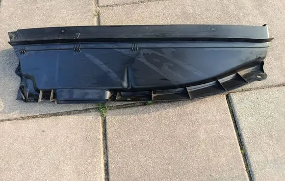 BMW X1 F48 F49 Other engine bay part 7290716
